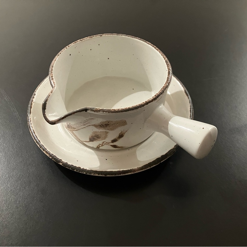 Vintage Stonehenge Midwinter Wild Oats Gravy Sauce Bowl with Saucer